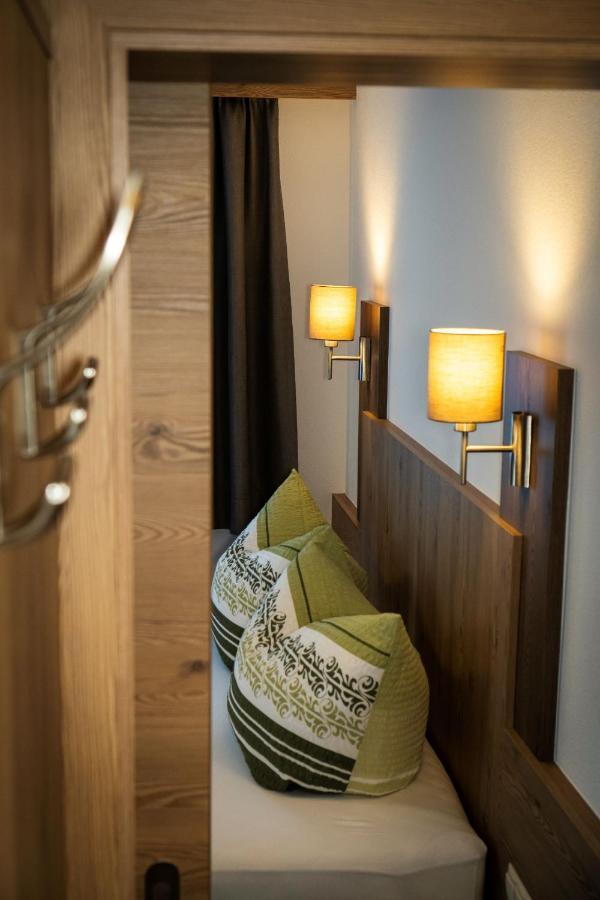 Landhaus Steinmueller แลงเงนเฟลด์ ภายนอก รูปภาพ